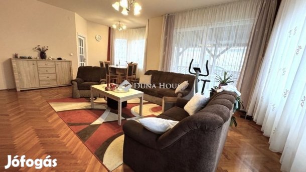 Debreceni 263 nm-es ház eladó