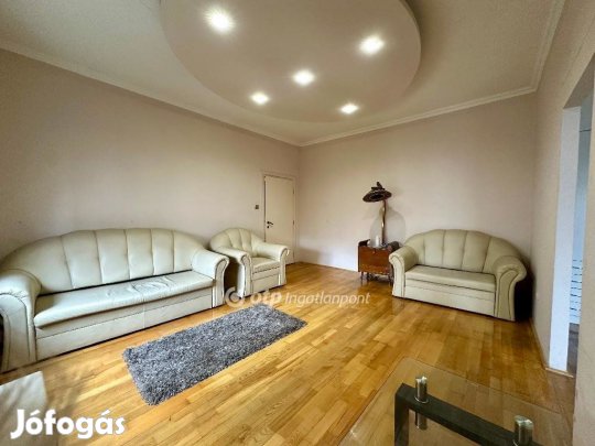 Debreceni 50 nm-es lakás eladó