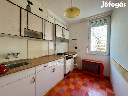 Debreceni 53 nm-es lakás eladó
