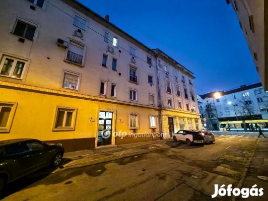 Debreceni 54 nm-es lakás eladó