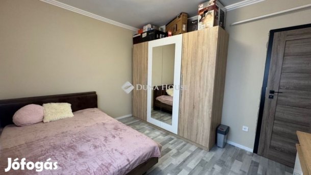 Debreceni 57 nm-es lakás eladó