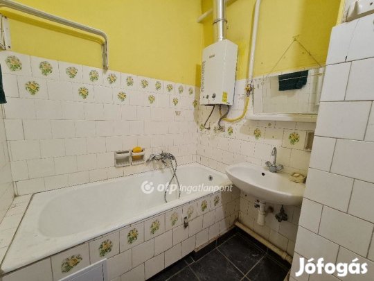 Debreceni 73 nm-es lakás eladó