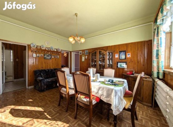 Debreceni 97 nm-es ház eladó #4917039