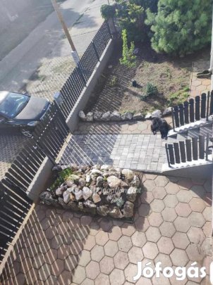 Debreceni eladó 128 nm-es ház