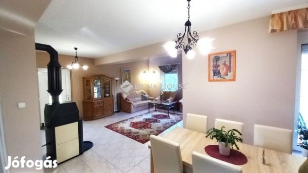 Debreceni eladó 134 nm-es ház