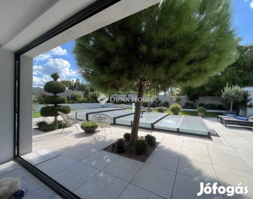 Debreceni eladó 310 nm-es ház