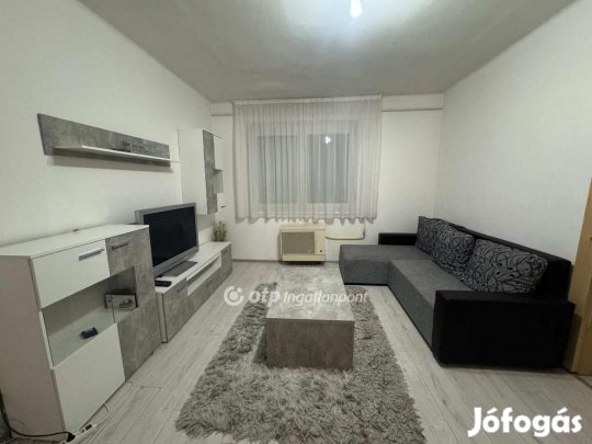 Debreceni eladó 50 nm-es lakás