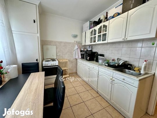 Debreceni eladó 53 nm-es lakás