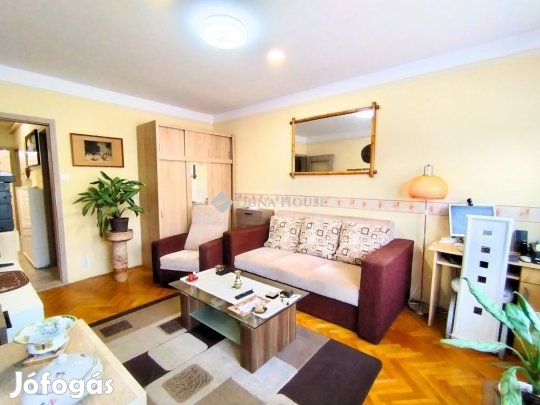 Debreceni eladó 57 nm-es lakás