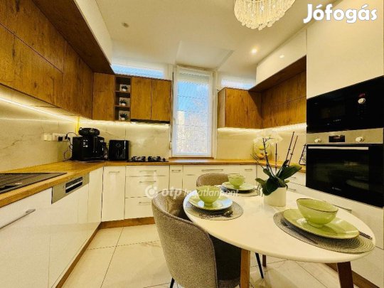 Debreceni eladó 71 nm-es lakás