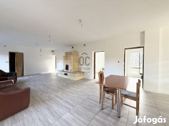 Debreceni eladó tégla családi ház