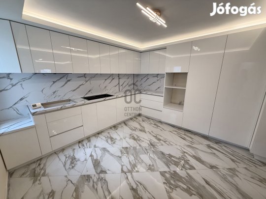 Debreceni eladó tégla társasházi lakás