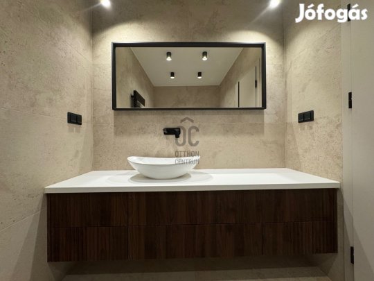 Debreceni eladó új építésű tégla ikerház