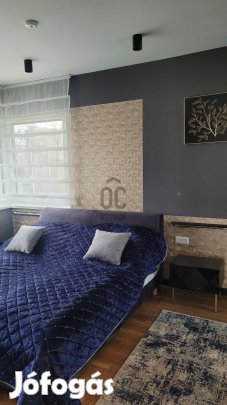 Debreceni kiadó tégla társasházi lakás