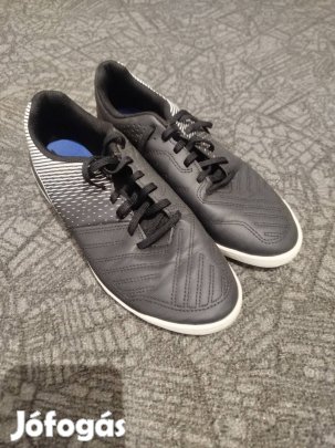 Decathlon Agility Turf cipő 40