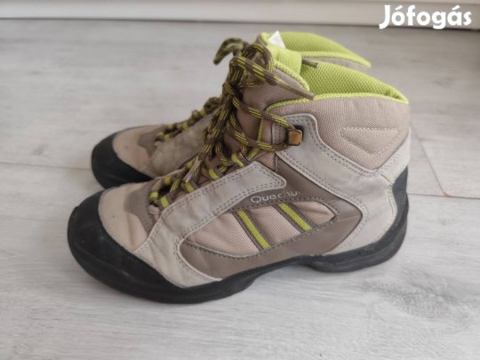 Decathlon Quechua bakancs, magasszárú túra cipő - 37