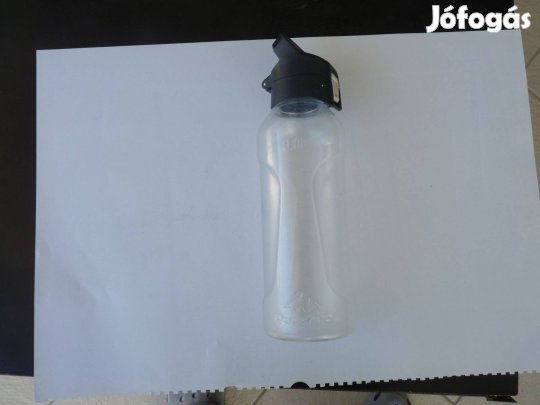 Decathlon Quechua kulacs, 800 ml, 8 dl