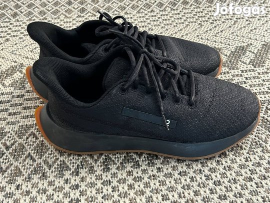 Decathlon sneaker cipő férfi 43 Klnj Be Geared up sportcipő
