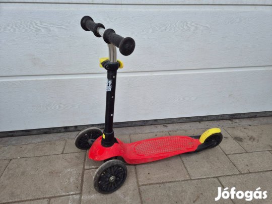 Dechatlon Oxelo B100 gyerekroller, háromkerekű roller