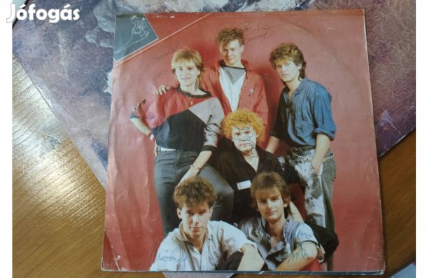 Dedikált Első Emelet bakelit kislemez (SP) eladó