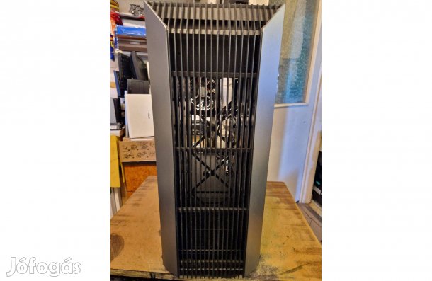 Deepcool szerver vagy gamer PC ház