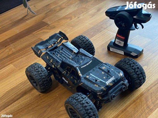 Deerc 1:14 Brushless Távirányítós Autó
