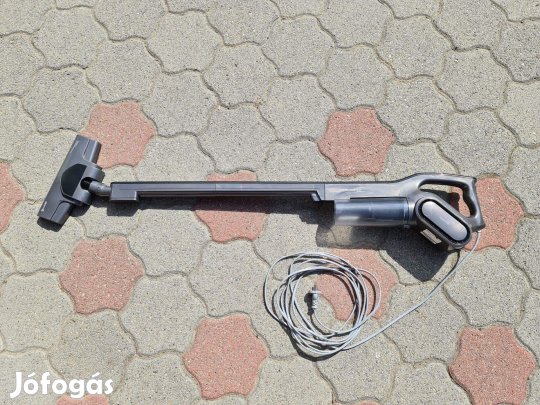 Deerma 600 W állóporszívó erősen szív keveset használt szép állapotban