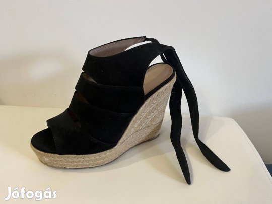 Deezee telitalpú fekete nyitott orrú platform szandál 38