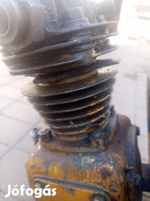 Defém egyhengeres kompresszor 