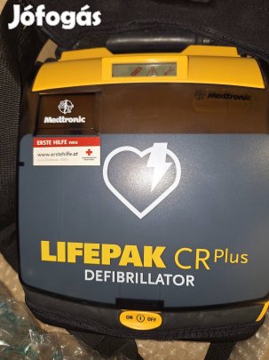 Defibrillátor Akkucserére Szorul