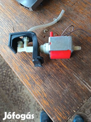 Dehlongi Primadonna Vízpumpa