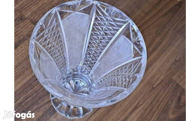 Dekoratív kristály váza