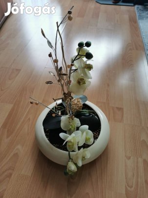 Dekoratív mű orchidea