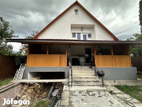 Délegyháza, Csendes utca, 194 m2-es, családi ház, 4+1 szobás