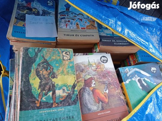 Delfin könyvek (összesen 163 db, csak egyben)