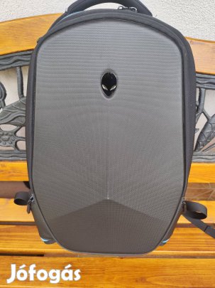 Dell Alienware Vindicator 15" laptop hátizsák