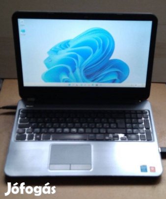 Dell Inspiron 5537 Laptop