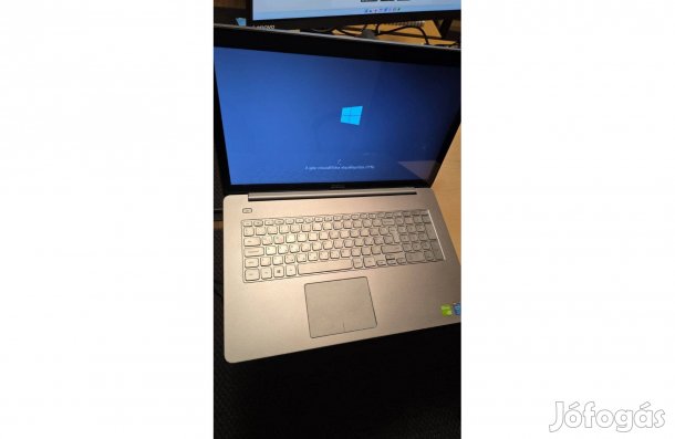 Dell Inspiron 7737 notebook