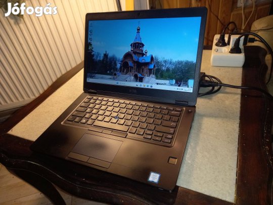 Dell Latitude E5480 Core i5 kamerás ultrabook, 8 GB, 200 SSD, WIN 11