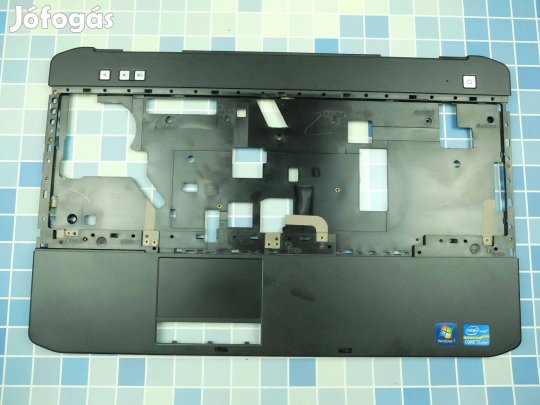 Dell Latitude E5530 laptop felső ház kis hibával CN-07671J