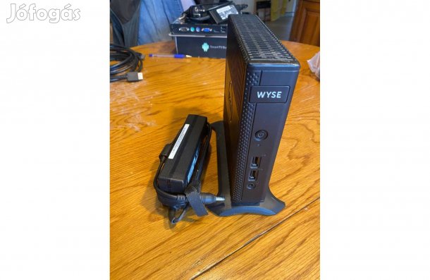 Dell Wyse mini PC adapterrel ladó