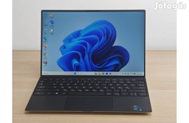 Dell XPS 13 9310 + Iris Laptop / i7-1165G7 / 8GB RAM / 256GB SSD