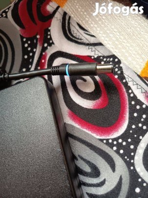Dell, nagyteljesítményű laptop töltö!240W 19,5Volt 12,3A !!