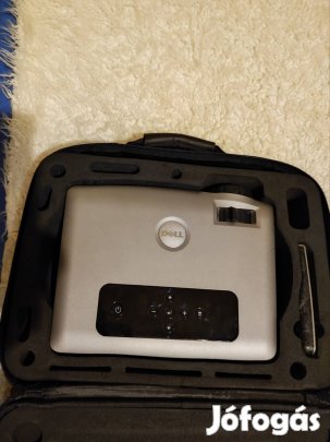 Dell kivetítő 