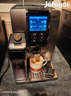 Delonghi Dinamica plus színes kijelzős automata kávéfőző 