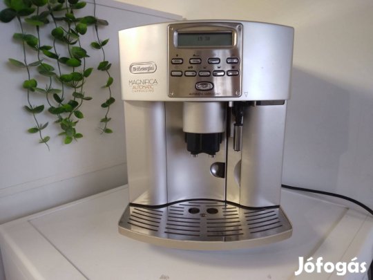 Delonghi Magnifica Automatic Cappuccino Esam 3500 felújított