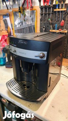 Delonghi Magnifica kávéfőző gép
