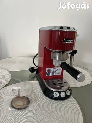 Delonghi karos kávéfőző