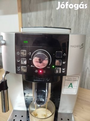 Delonghi magnifica s kávégép 