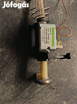 Delongi Kávégép Vízpumpa